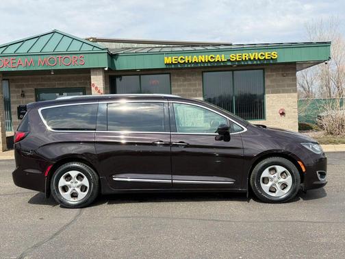 Black 2017 Chrysler Pacifica Touring-L