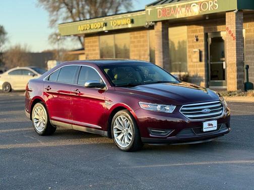 2019 Ford Taurus Limited