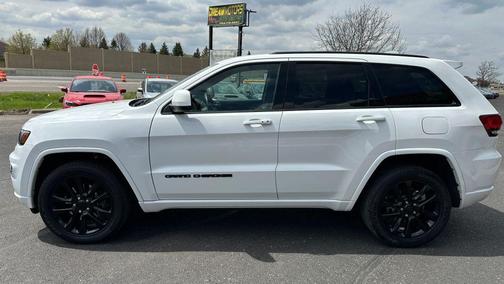 2021 Jeep Grand Cherokee Laredo
