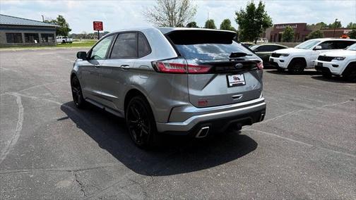 2020 Ford Edge ST