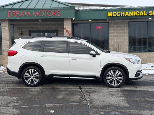 2022 Subaru Ascent Limited 8-Passenger