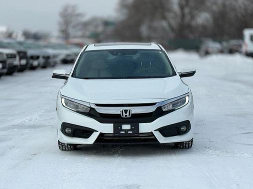 2018 Honda Civic Touring