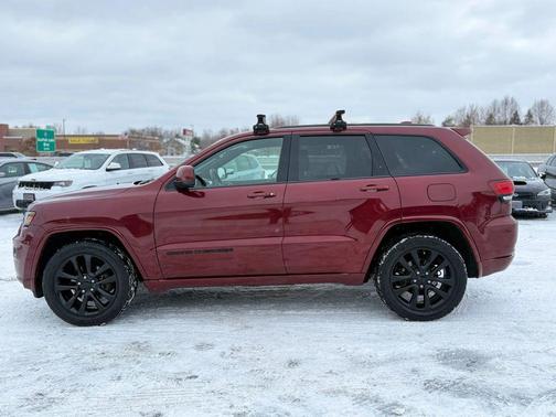 2020 Jeep Grand Cherokee Altitude