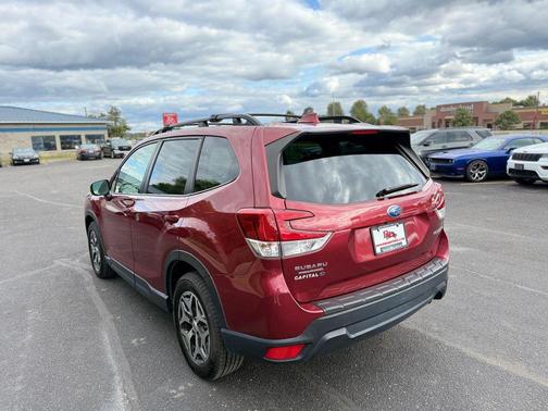 2022 Subaru Forester Sport