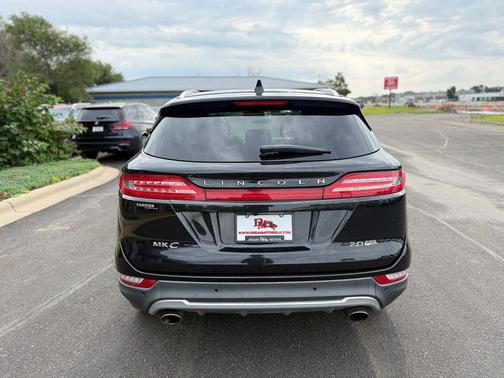 2015 Lincoln MKC Base