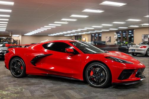 2023 Chevrolet Corvette Stingray w/2LT