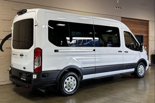 2025 Ford Transit-350 XLT