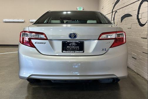 Creme Brulee 2014 Toyota Camry Hybrid LE