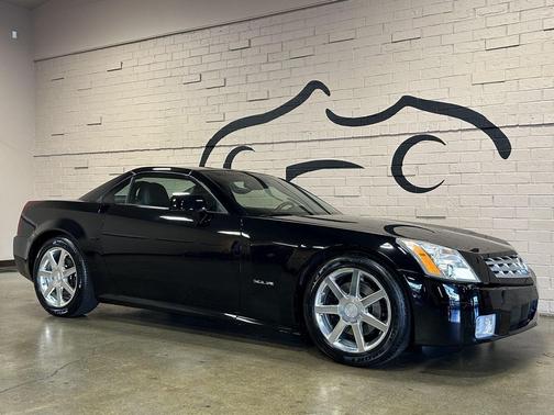 2005 Cadillac XLR Base