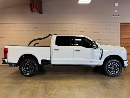 2023 Ford F-350 Platinum