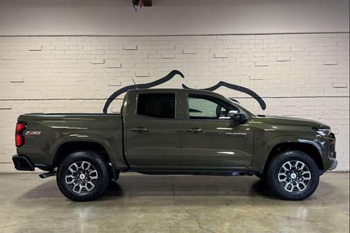 Harvest Bronze Metallic 2024 Chevrolet Colorado Z71