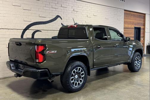 Harvest Bronze Metallic 2024 Chevrolet Colorado Z71