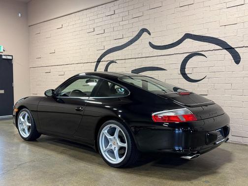 2003 Porsche 911 Carrera