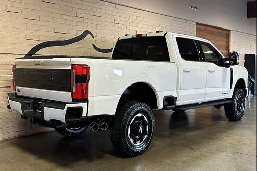2025 Ford F-350 Platinum