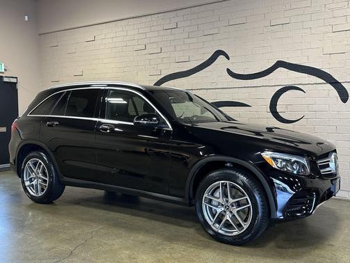 2017 Mercedes-Benz GLC 300 4MATIC