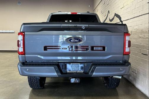 Carbonized Gray Metallic 2023 Ford F-150 Lariat