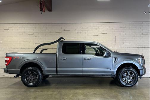 Carbonized Gray Metallic 2023 Ford F-150 Lariat