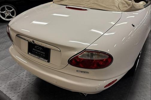 2003 Jaguar XK8 
