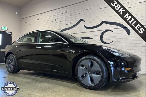2020 Tesla Model 3 Standard Range