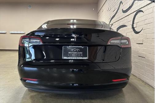 2020 Tesla Model 3 Standard Range