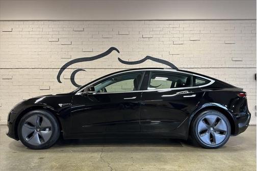 2020 Tesla Model 3 Standard Range