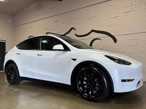 2023 Tesla Model Y Long Range Dual Motor All-Wheel Drive