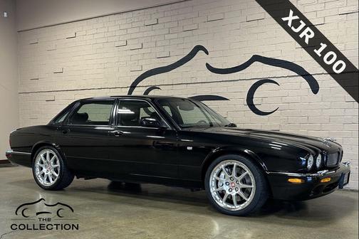 2002 Jaguar XJR 100