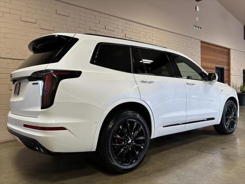 2023 Cadillac XT6 Sport AWD