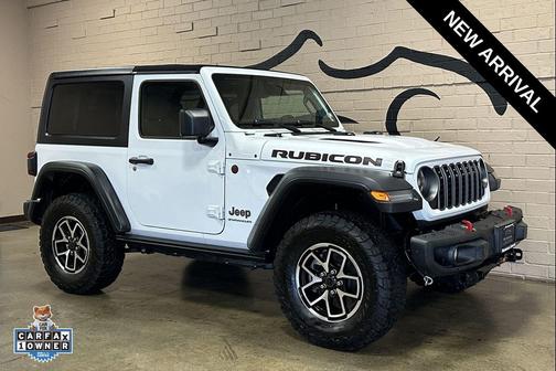 Bright White Clearcoat 2025 Jeep Wrangler Rubicon