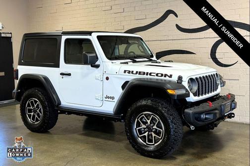 Bright White Clearcoat 2025 Jeep Wrangler Rubicon