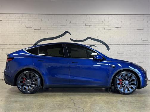 2022 Tesla Model Y Performance Dual Motor All-Wheel Drive