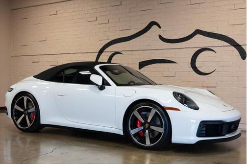 2024 Porsche 911 Carrera 4S Cabriolet