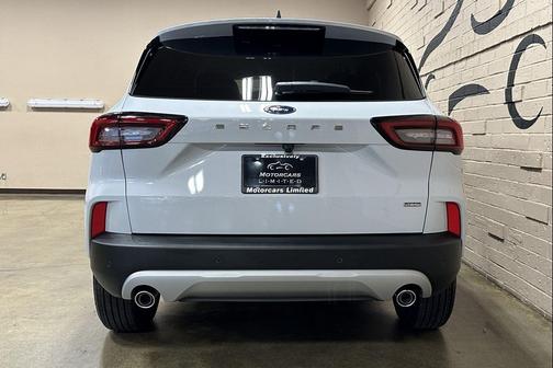 Space Silver Metallic 2025 Ford Escape PHEV Base