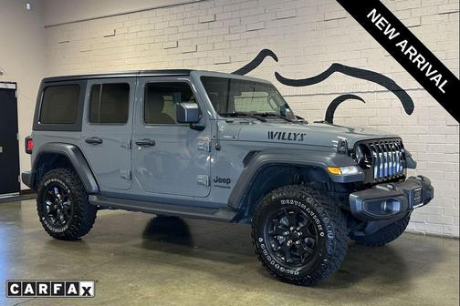 Sting-Gray Clearcoat 2021 Jeep Wrangler Willys