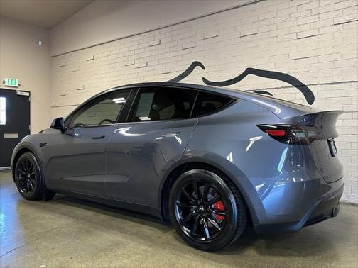2023 Tesla Model Y Performance Dual Motor All-Wheel Drive