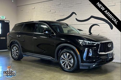 Mineral Black 2024 INFINITI QX60 Pure