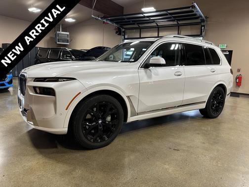 2025 BMW X7 xDrive40i