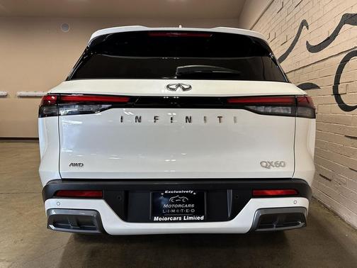 2022 INFINITI QX60 Luxe