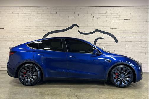 2024 Tesla Model Y Performance Dual Motor All-Wheel Drive