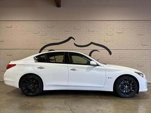 2017 INFINITI Q50 3.0t RED SPORT 400
