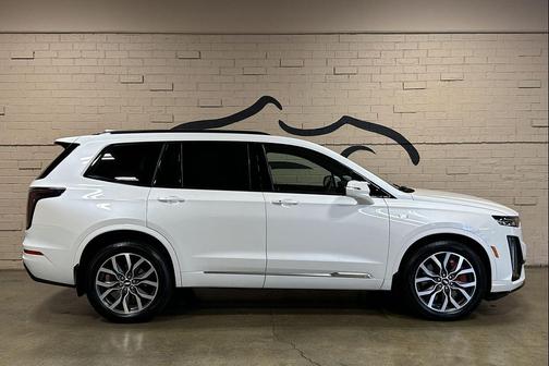 2024 Cadillac XT6 Sport AWD