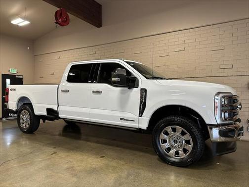 2023 Ford F-350 Lariat