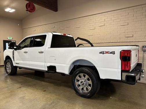 2023 Ford F-350 Lariat