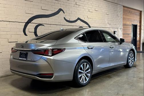 2021 Lexus ES 250 Base