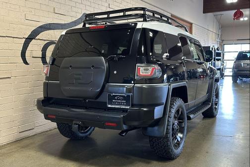 Black Diamond 2007 Toyota FJ Cruiser Base