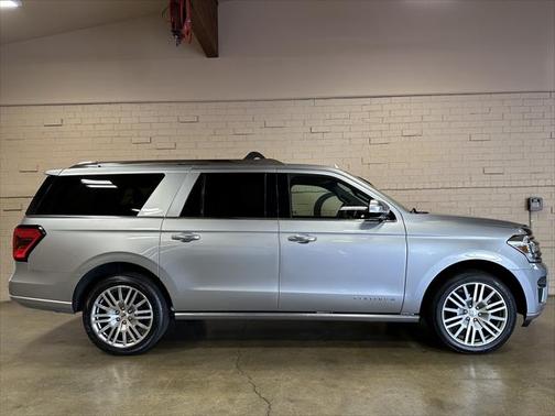 2023 Ford Expedition Max Platinum