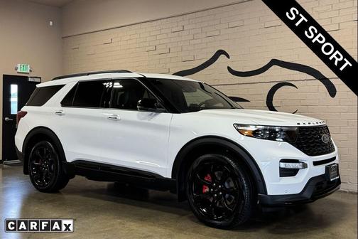 Star White Metallic Tri-Coat 2023 Ford Explorer ST