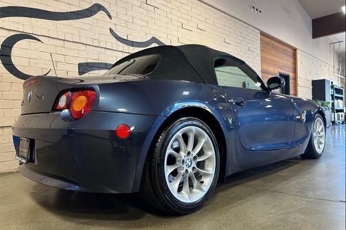 2003 BMW Z4 2.5i Roadster