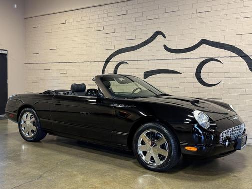 2002 Ford Thunderbird Base