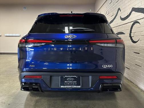 2023 INFINITI QX60 Pure